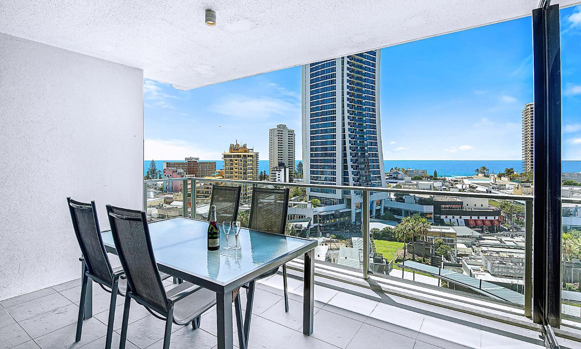 Circle On Cavill Surfers Paradise Apartments-Holiday Paradise Gold Coast Oda fotoğraf